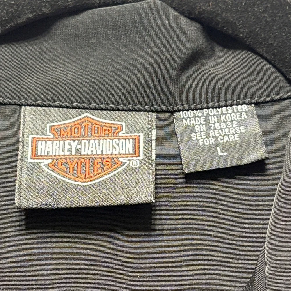 Harley-Davidson Black Short Sleeve Button Shirt with Barbed Wire -Hawaii - Picture 4 of 7